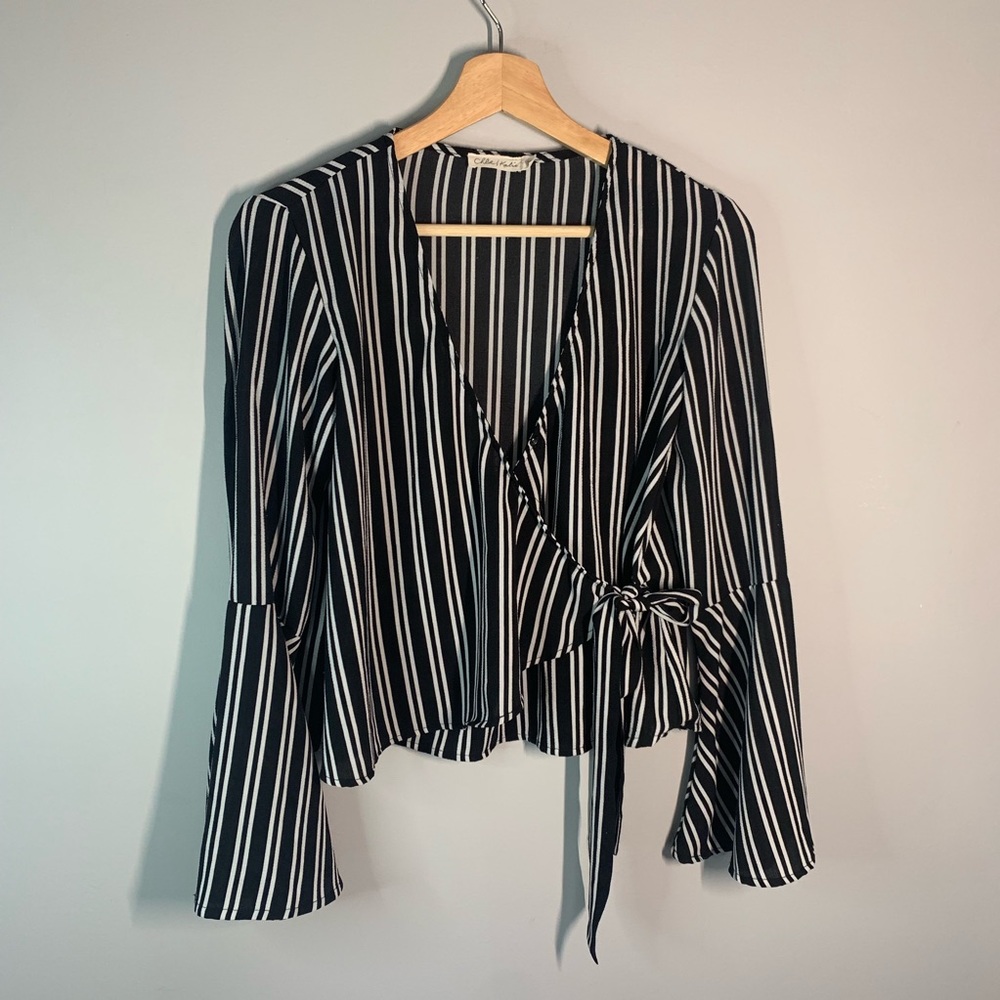 Bell Sleeve Wrap Top by CHLOE & KATIE - Picture 2 of 5